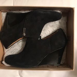 Clarks wedge